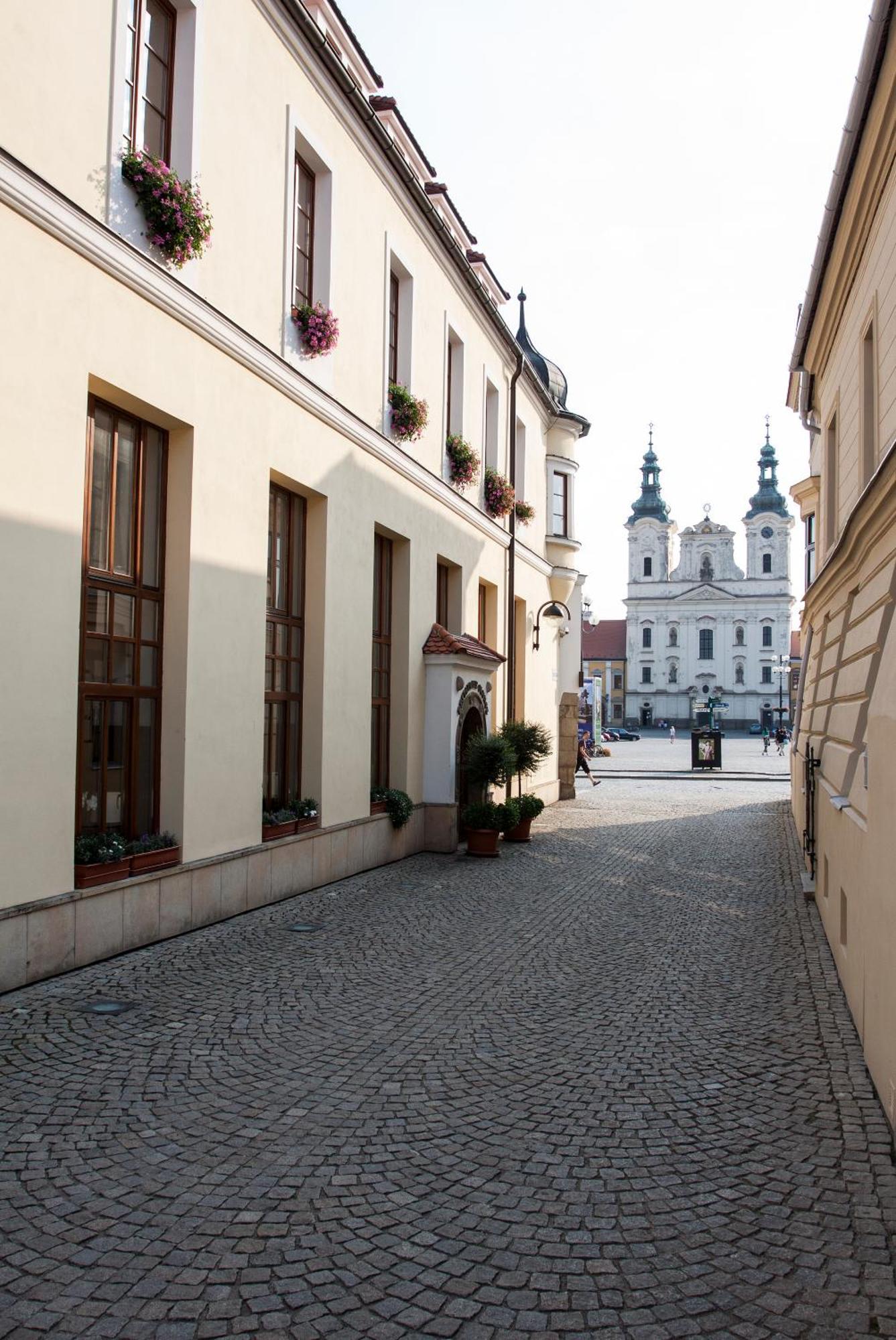 Hotel Slunce Uherské Hradiště Екстериор снимка